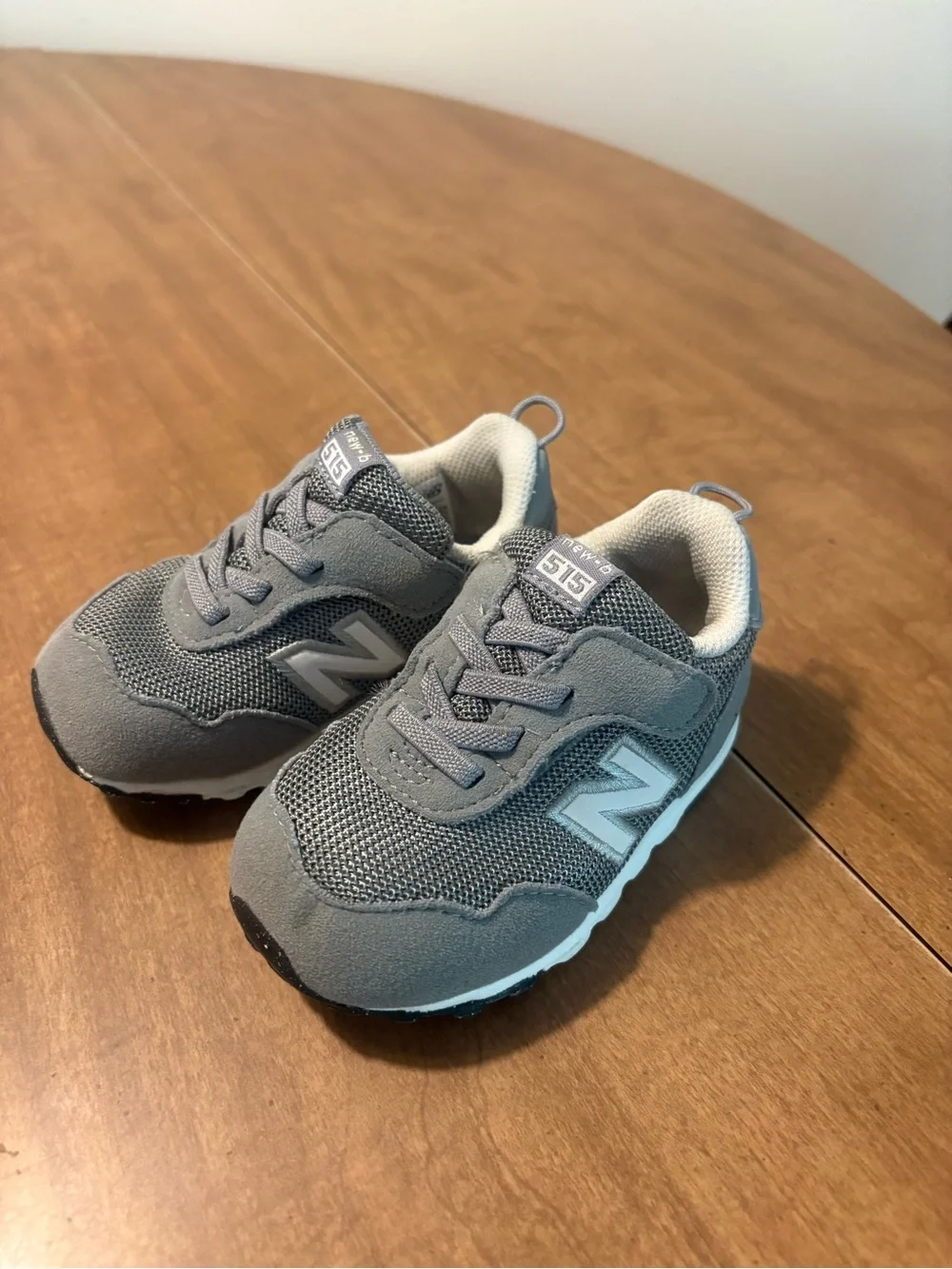 New Balance 515 B Infant Toddler Shoes Gray Size 5 Hook Loop Closure